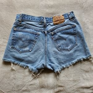 Levi's Cutoff Jean Shorts 34x32